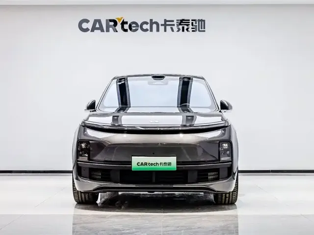 Li Auto Li L8 2025 Ultra Smart Renewal Edition — Фото автомобиля 2