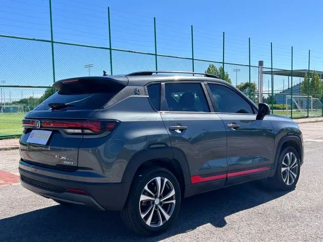 Changan CS35 Plus — Фото автомобиля 6