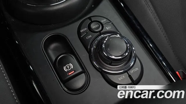 MINI Clubman — Фото автомобиля 29