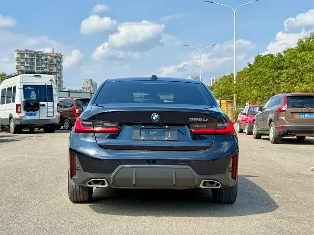 BMW 3 Series — Фото автомобиля 5