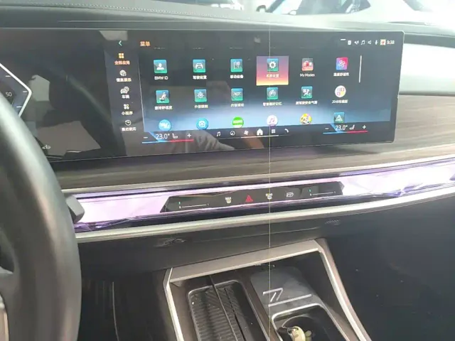 BMW 7 Series — Фото автомобиля 8