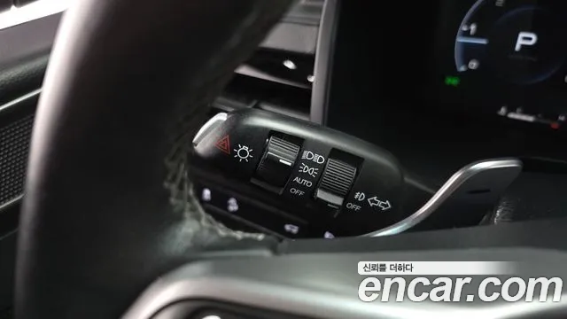 KG_Mobility_Ssangyong Rexton Rexton Arena Дизель 2.2 4WD — Фото автомобиля 26