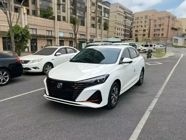 Фотография автомобиля — Changan Eado