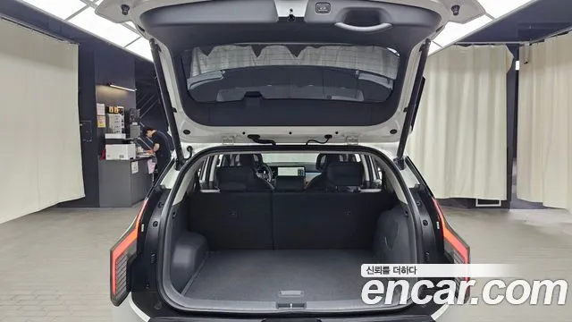 Kia EV3 — Фото автомобиля 19
