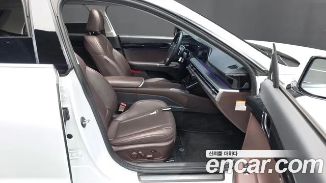 Hyundai Grandeur GN7 — Фото автомобиля 16