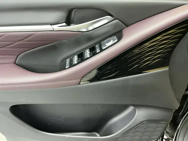 GAC Trumpchi M8 — Фото автомобиля 13