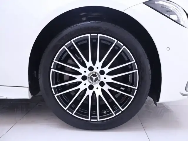 Mercedes-Benz C-Class — Фото автомобиля 6