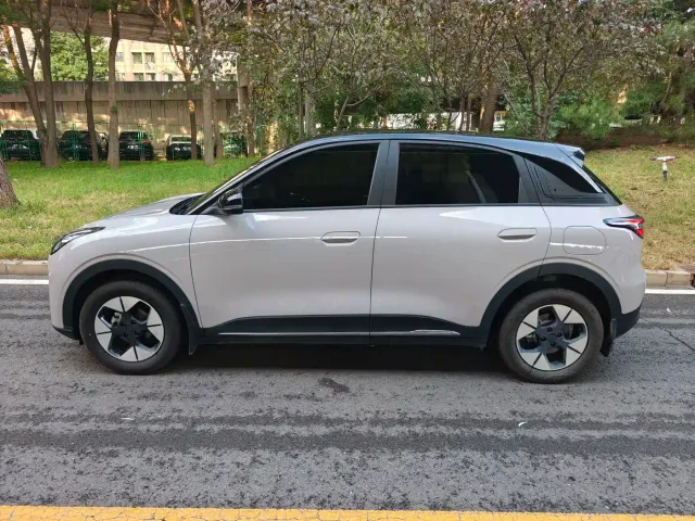 Geely Starry Wish — Фото автомобиля 16