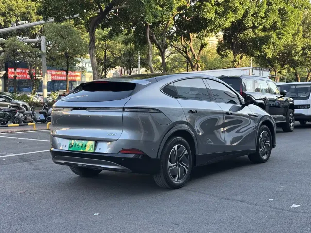 Xpeng G6 — Фото автомобиля 6