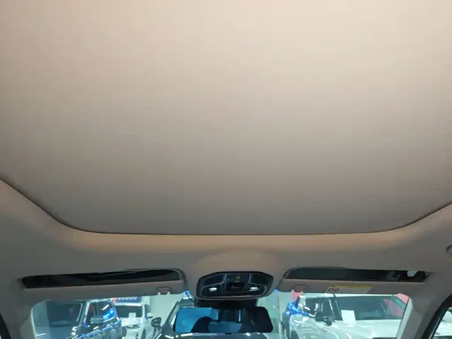 Geely Boyue L — Фото автомобиля 17