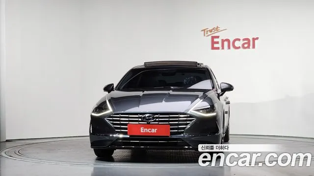 Hyundai Sonata — Фото автомобиля 3