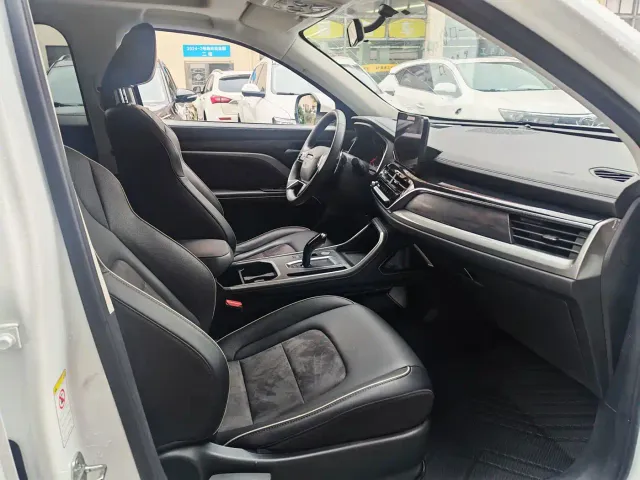Haval H6 — Фото автомобиля 15