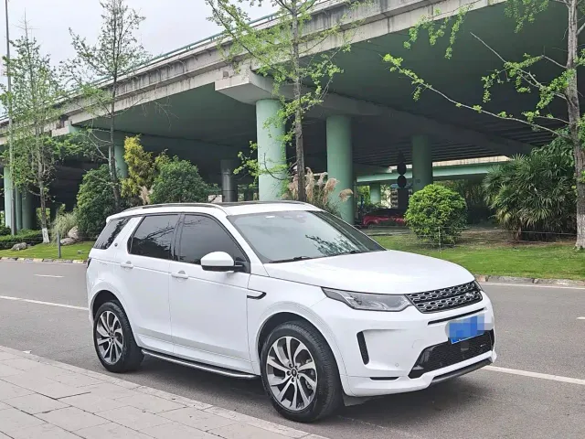 Land Rover Discovery Sport — Фото автомобиля 3