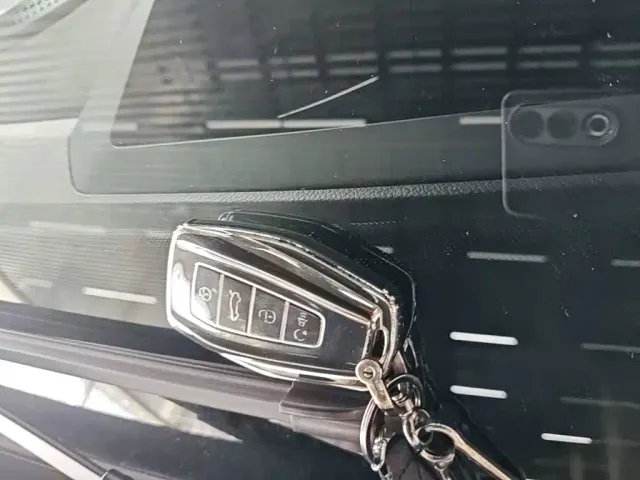 Geely Xingyue L — Фото автомобиля 8