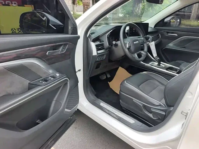 Haval H6 — Фото автомобиля 15