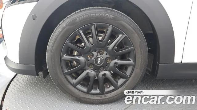 MINI Cooper — Фото автомобиля 5