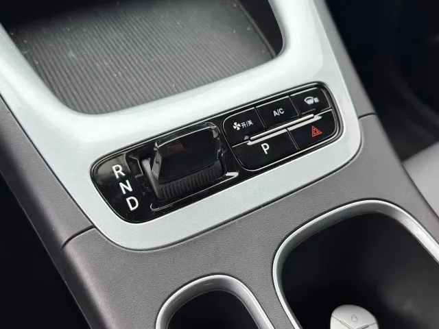 Geely Starry Wish — Фото автомобиля 8