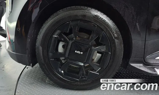 Kia Carnival — Фото автомобиля 5