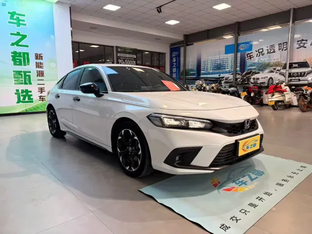 Honda Civic — Фото автомобиля 3
