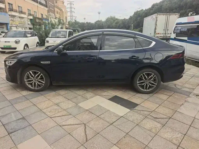 BYD Qin PLUS — Фото автомобиля 2