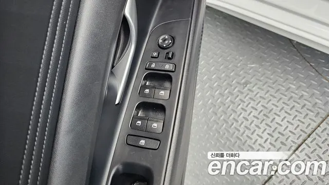 Hyundai AVANTE Avante (CN7) — Фото автомобиля 16