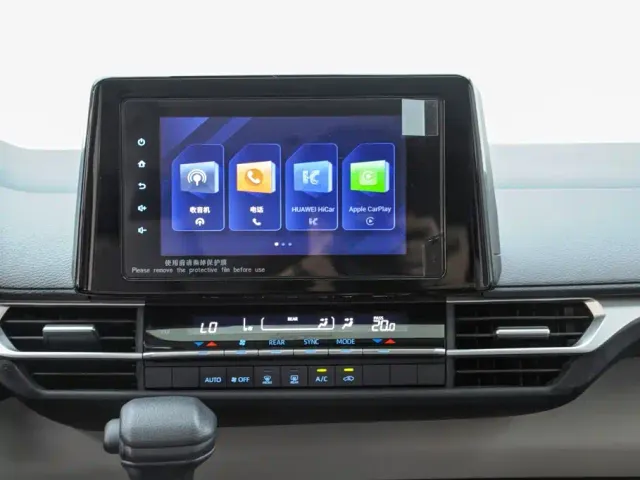 Toyota Sienna — Фото автомобиля 10