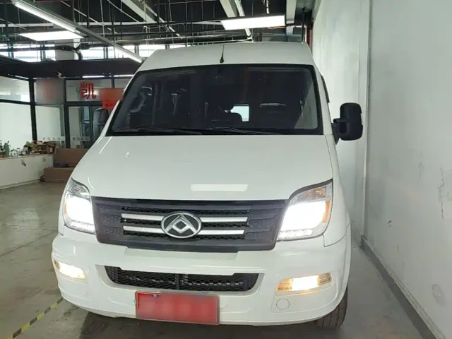 Maxus Xintu V80 — Фото автомобиля 2