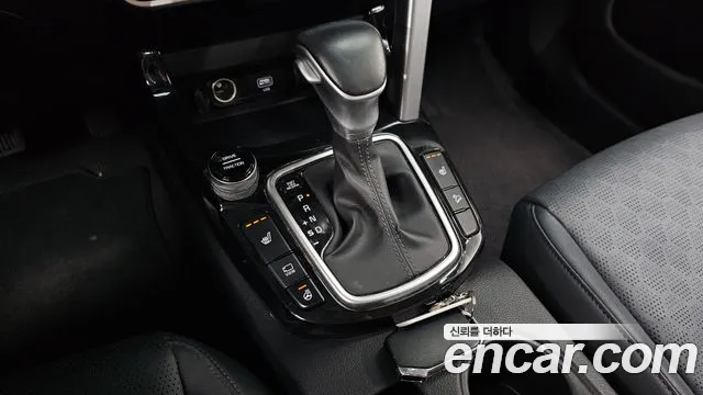 Kia Seltos — Фото автомобиля 12