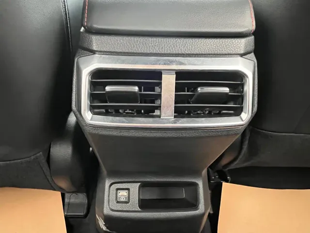 Kia Sportage — Фото автомобиля 14