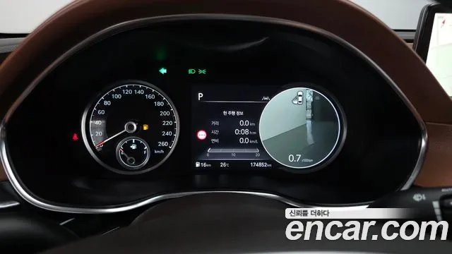 Genesis G80 Бензин 2.5 турбо AWD — Фото автомобиля 7