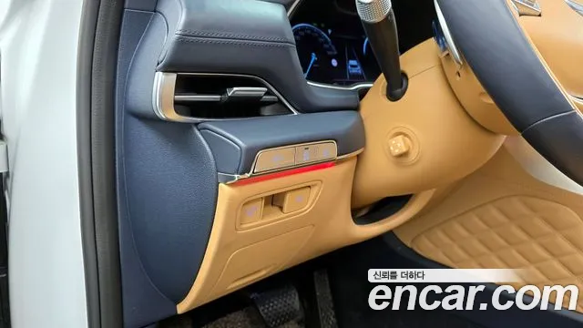 Genesis GV80 2.5T Бензин AWD — Фото автомобиля 16