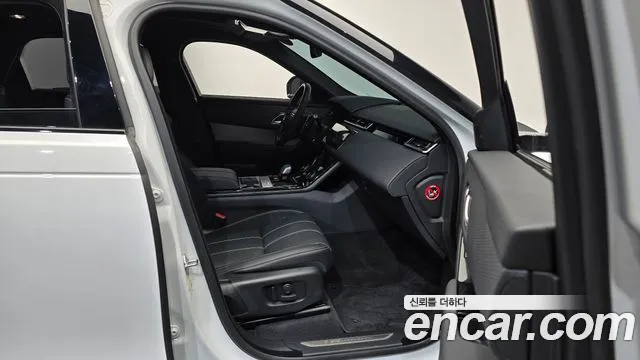Land Rover Range Rover Velar — Фото автомобиля 11