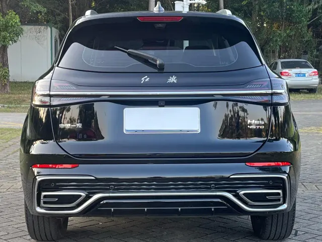 Hongqi HS5 — Фото автомобиля 7