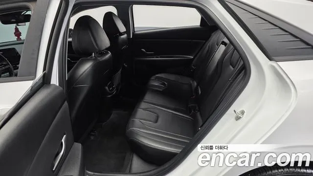 Hyundai Avante — Фото автомобиля 16