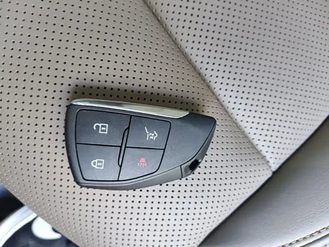 Buick Envision Plus — Фото автомобиля 8