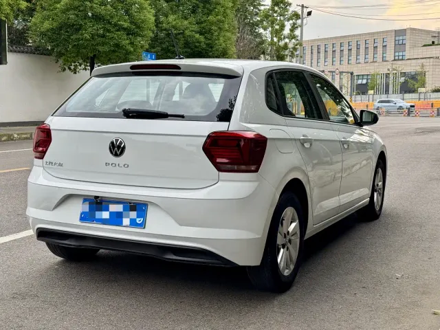 Volkswagen Polo — Фото автомобиля 17