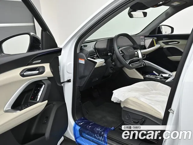Audi Q5 45 TFSI quattro S Line — Фото автомобиля 12