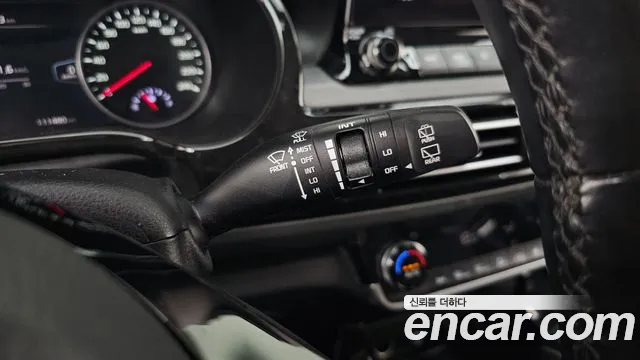 Kia Seltos — Фото автомобиля 24