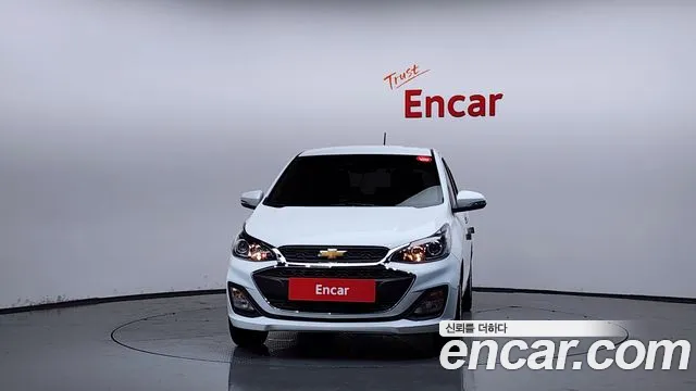 Chevrolet Spark — Фото автомобиля 3