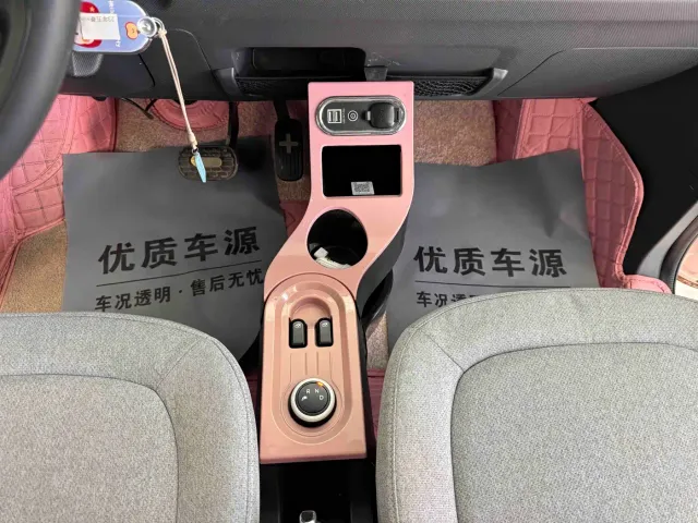 Wuling Hongguang Mini EV — Фото автомобиля 8