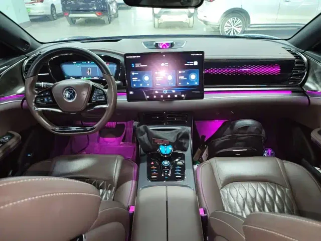 BYD Han — Фото автомобиля 9