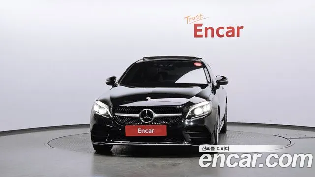 Mercedes-Benz C-Class — Фото автомобиля 3
