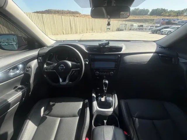 Nissan X-Trail — Фото автомобиля 9