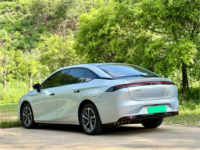 GAC Aion S MAX — Фото автомобиля 4