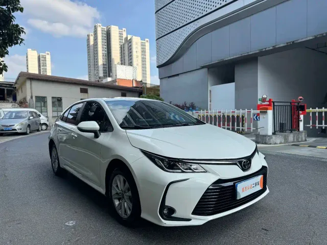Toyota Corolla — Фото автомобиля 3