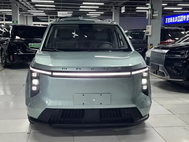 Maxus Dajia 7 — Фото автомобиля 2