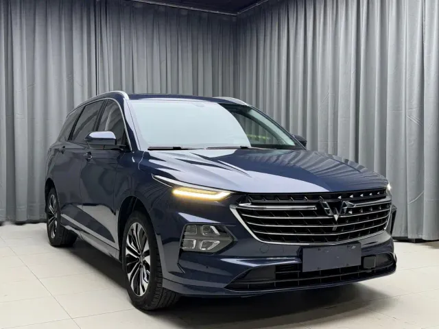 Wuling Victory — Фото автомобиля 4