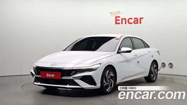 Фотография автомобиля — Hyundai AVANTE