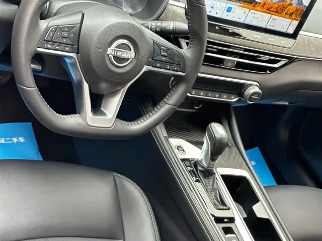 Nissan Teana — Фото автомобиля 21