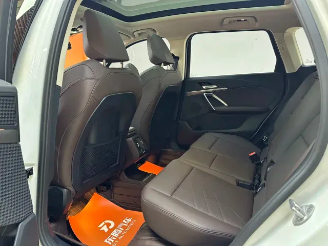 BMW X1 — Фото автомобиля 16